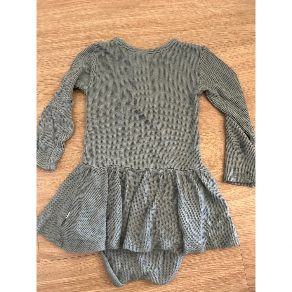 Posh Peanut 2T Blue‎ Waffle Knit Long Sleeve Bodysuit Dress Henley Thermal Snaps